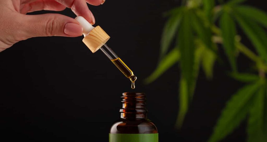 Cannabis medicinal pode promover efeito anti-idade no cérebro, aponta estudo