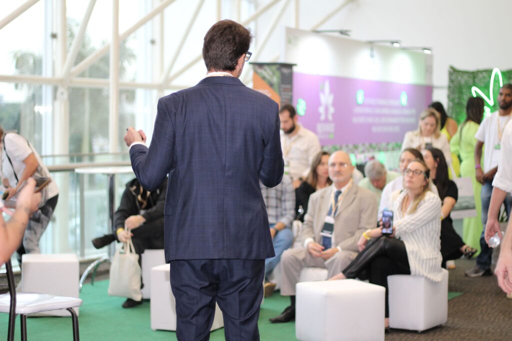 Aposte na visibilidade e lidere o futuro da cannabis medicinal no Brasil