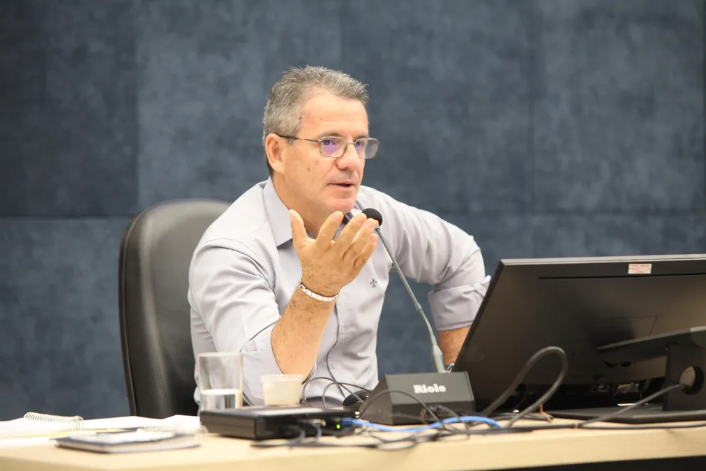 Câmara mantém veto e arquiva PL do acesso ao canabidiol