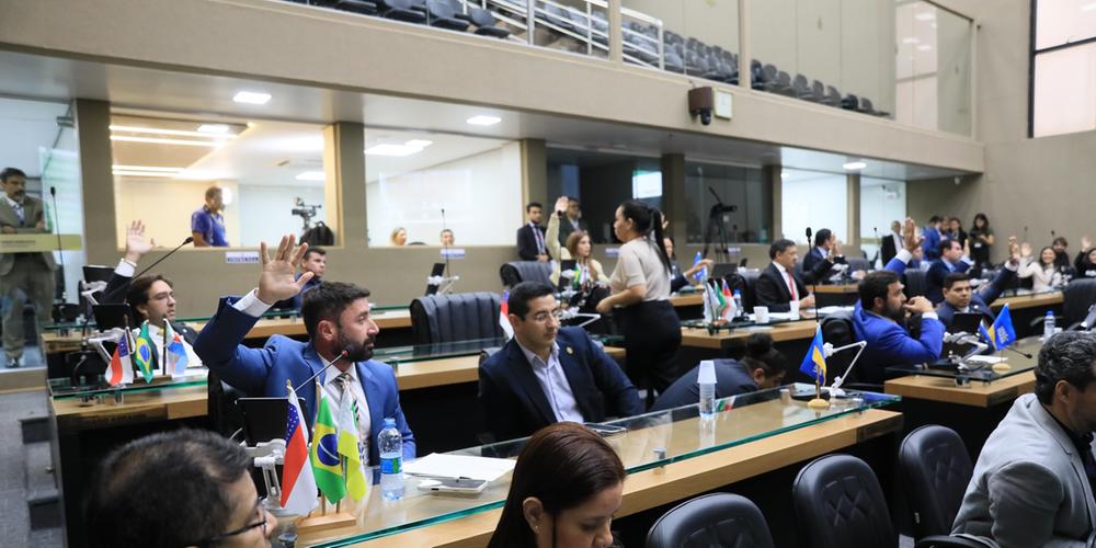 Deputados da Assembleia Legislativa do Amazonas derrubam veto a PL do canabidiol
