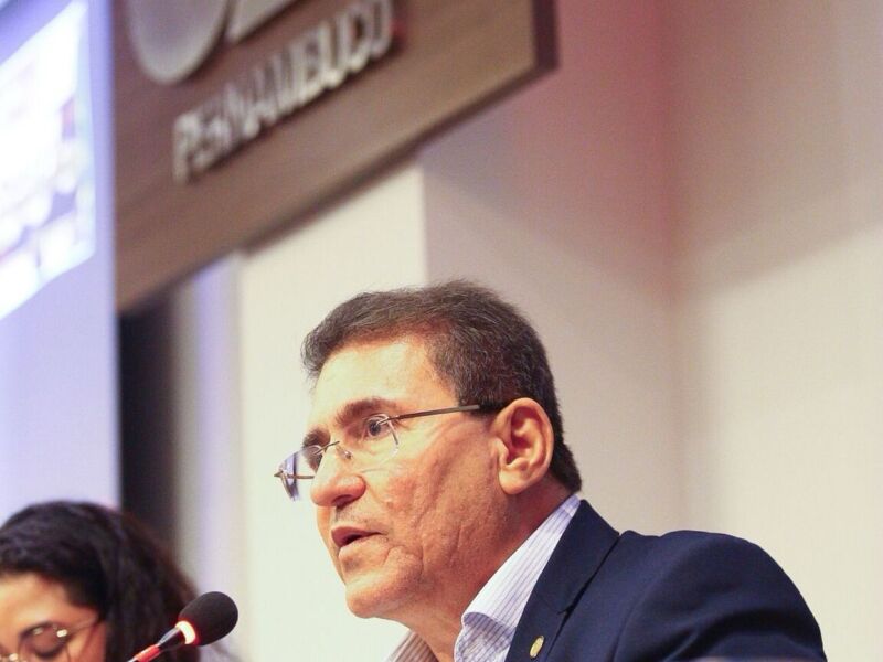 Luciano Duque defende que sociedade se mobilize pela implantação da Lei do Canabidiol - Blog da Folha