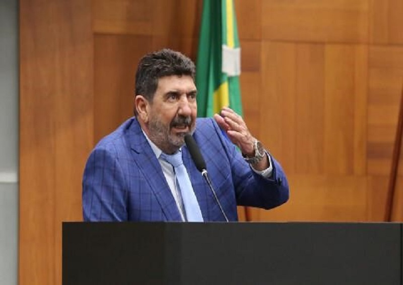 Dr. João cobra ação imediata para regulamentação da lei do canabidiol