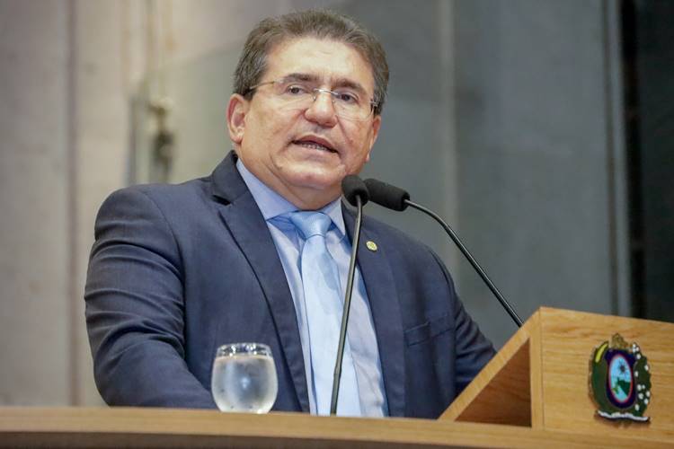Luciano Duque comemora decisão do governo federal sobre cânhamo no país
