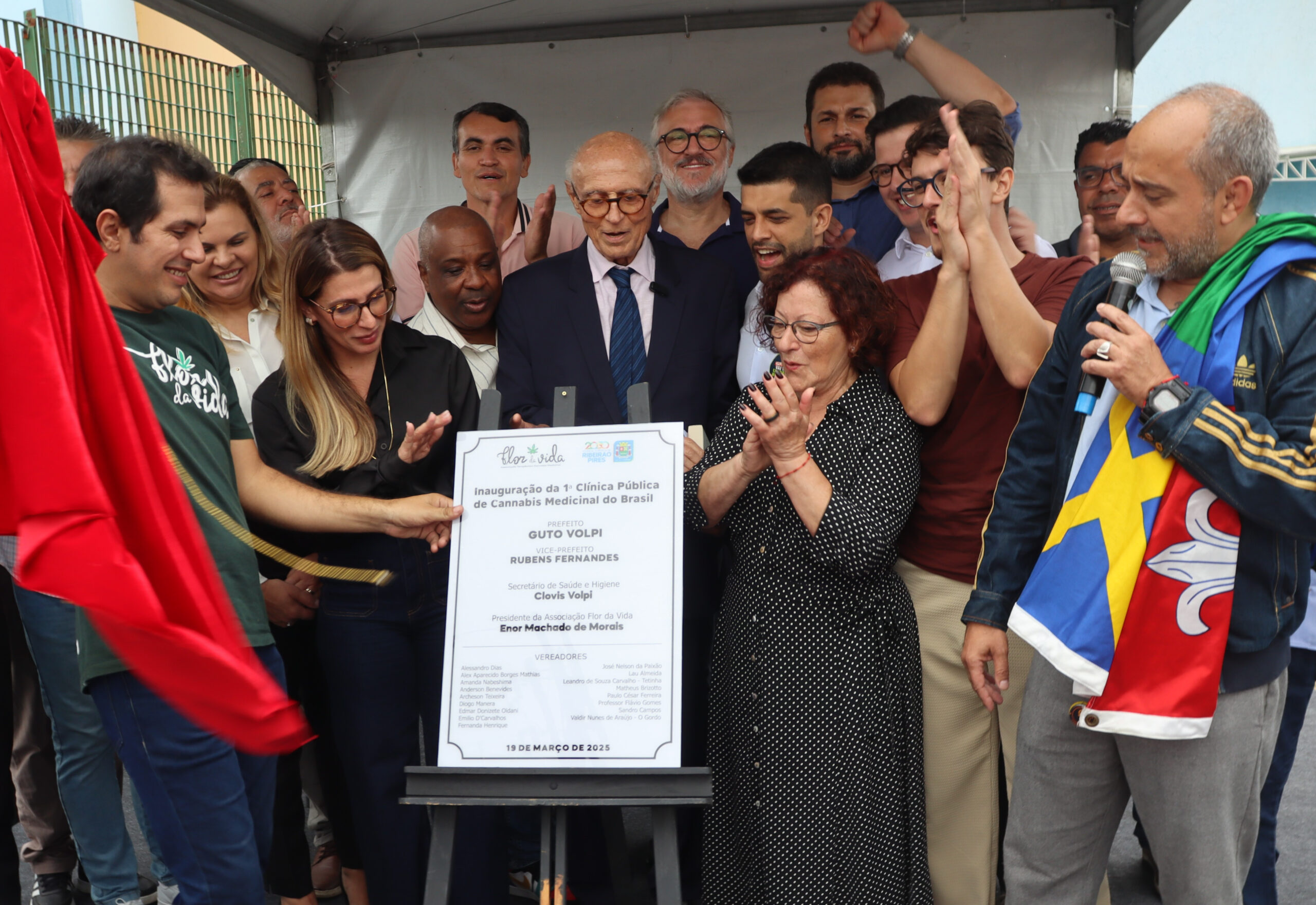 Notícia - ABC inaugura 1ª clínica pública de cannabis medicinal e projeta distribuição regional - Consórcio Intermunicipal