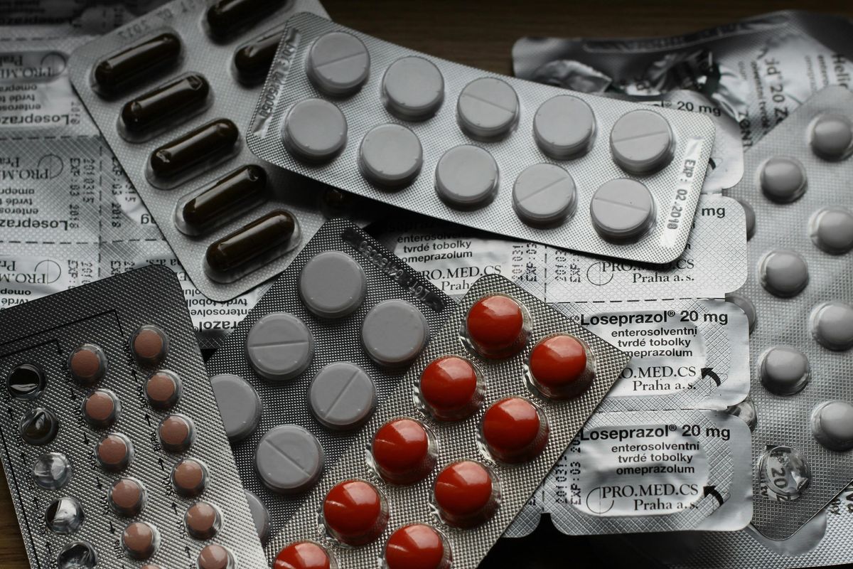 Remédios podem ficar até 5% mais caros a partir desta segunda - Aratu On