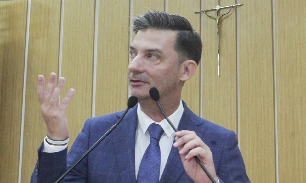 Vereador Welbe Macedo solicita criação de Clínica de Cannabis Medicinal em SCS