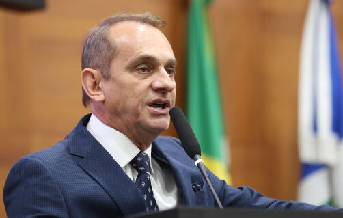 Wilson Santos cobra governo por não cumprir a lei que garante canabidiol pelo SUS