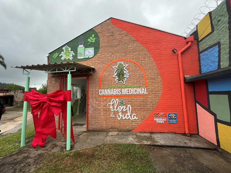 Em Ribeirão, Clínica de Cannabis Medicinal muda vida de mãe e filho – Folha do ABC