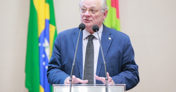 Agência ALESC | Dr. Vicente cobra implementação da lei que garante distribuição gratuita de canabidiol pelo SUS