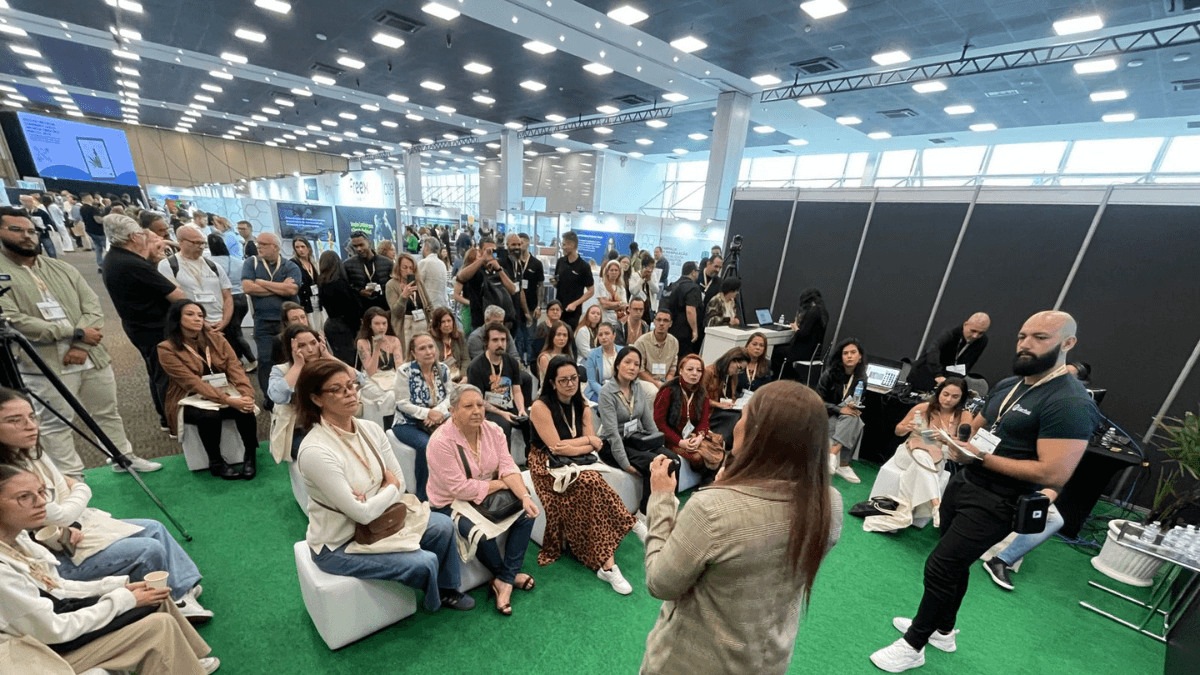 Manhã de sábado intensa no último dia do Congresso e Medical Cannabis Fair em SP