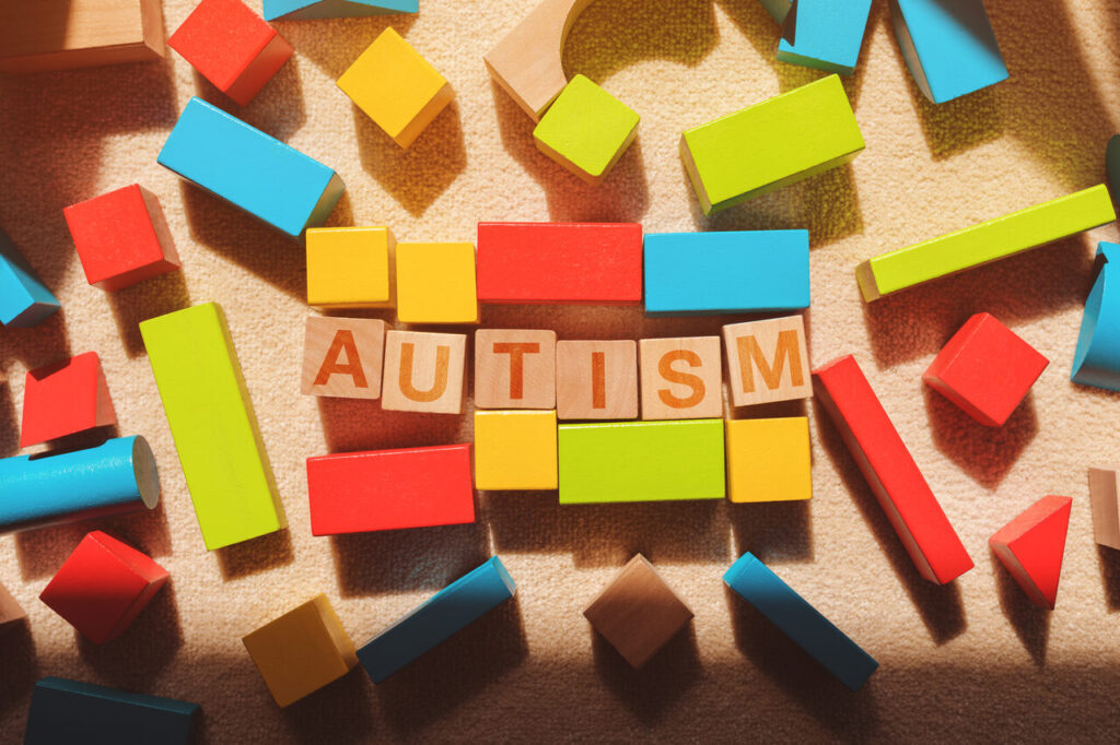 Dia do Orgulho autista: os benefícios da cannabis
