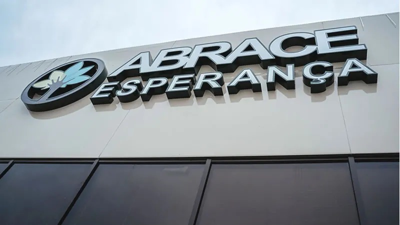 Justiça rejeita afastamento da direção da Abrace e reforça direito de defesa – Politica & ETC