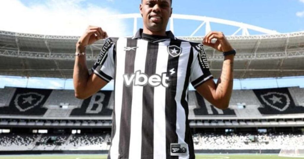 Kaio Pantaleão aparece no BID da CBD e já pode estrear pelo Botafogo