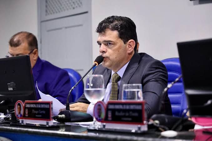 Sancionada lei de Thiago Corrêa que regulamenta o uso medicinal da Cannabis em São Cristóvão