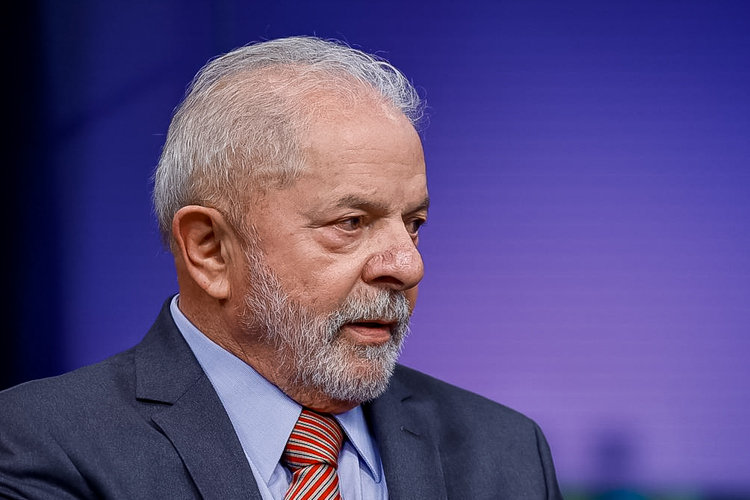 Lula sanciona lei e transforma fibromialgia em PCD