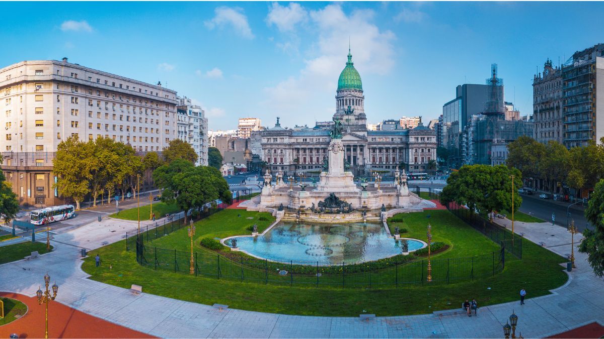 Mudanças administrativas na Argentina afetam cadeia produtiva da cannabis medicinal
