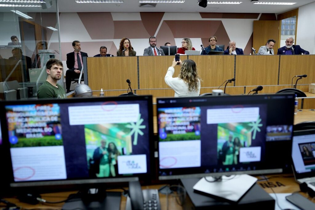 relato impactante marca audiência pública em Minas Gerais